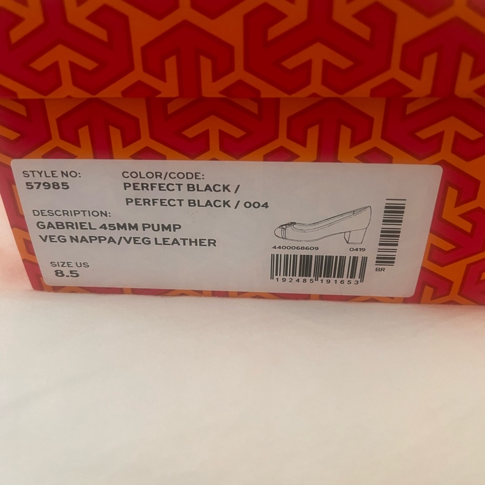 Tory Burch Perfect Black Gabriel Pumps Like New Size 8.5!! - Picture 3 of 5